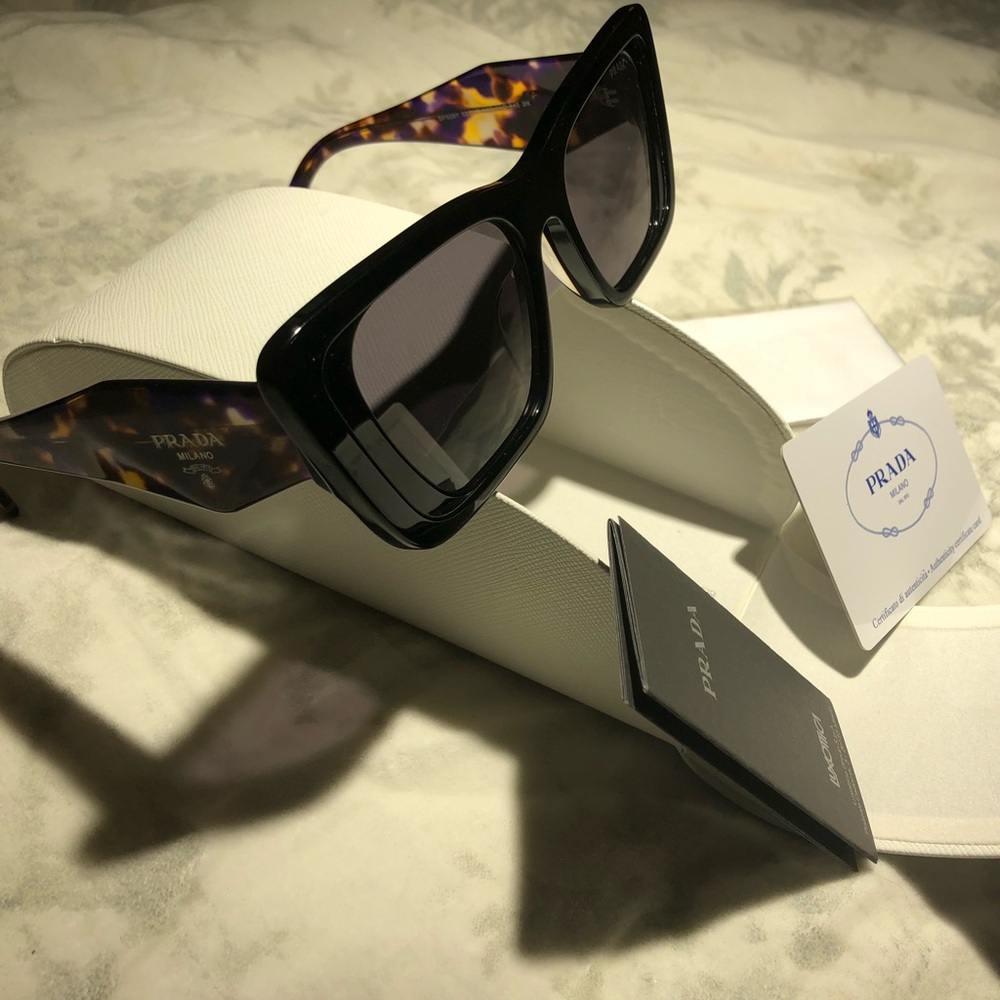 Women's Sunglasses in Black and Tortoise